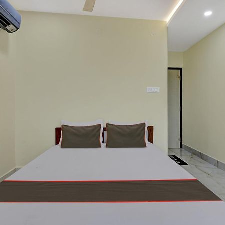 Hotel O Ns Beach Resorts Visákhapatnam Kültér fotó