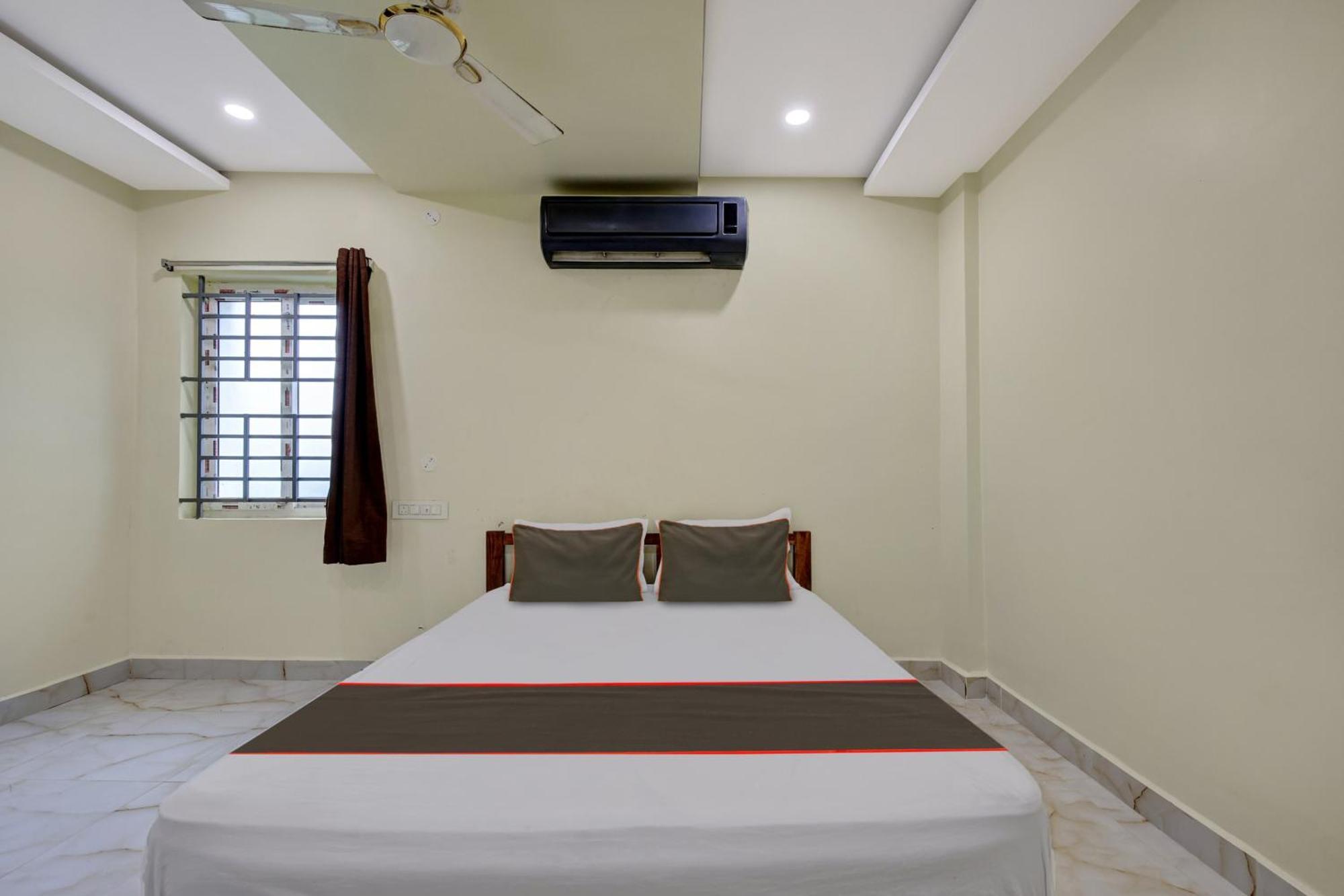 Hotel O Ns Beach Resorts Visákhapatnam Kültér fotó