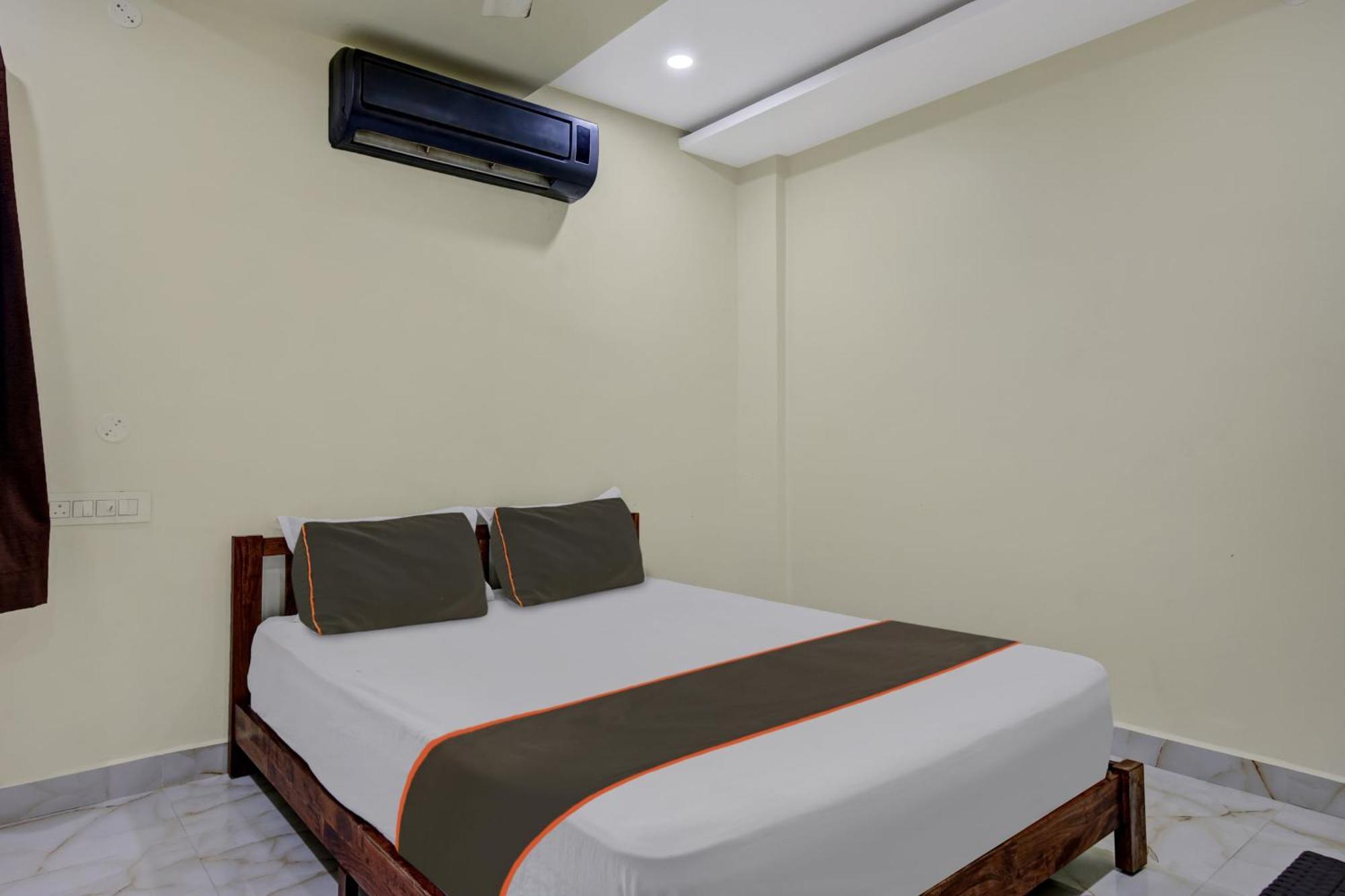 Hotel O Ns Beach Resorts Visákhapatnam Kültér fotó