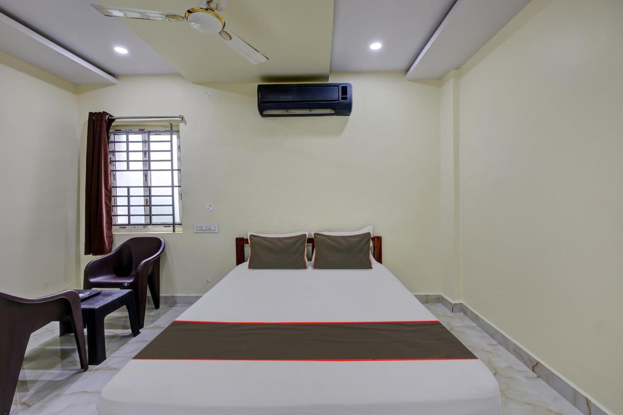 Hotel O Ns Beach Resorts Visákhapatnam Kültér fotó